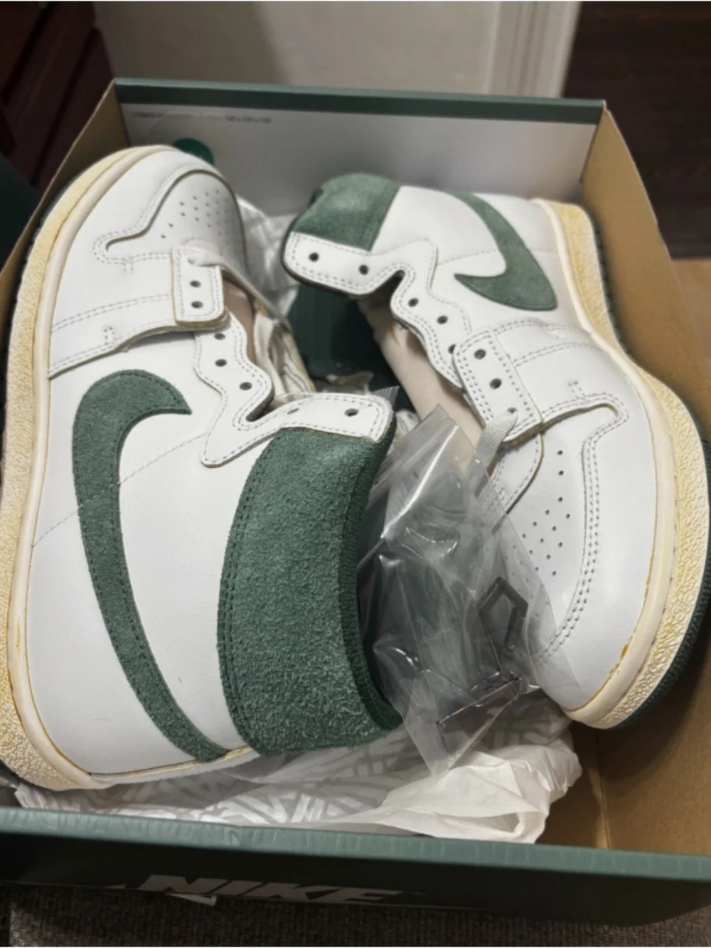 Air Jordan x A Ma Maniére Men's High-Top Sneakers in White & Green Suede MiB